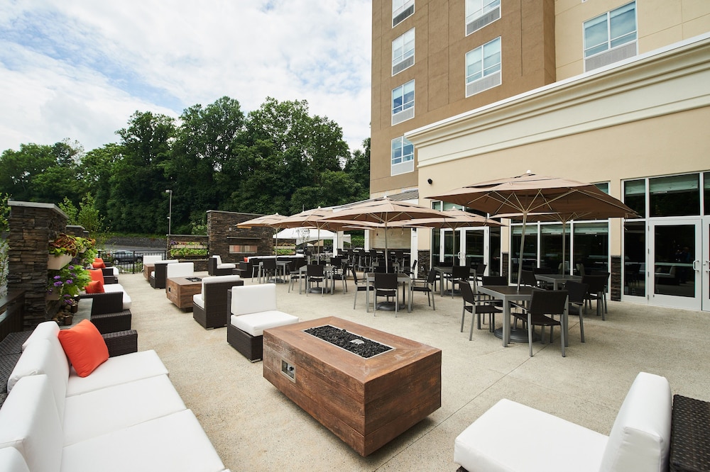 Holiday Inn and Suites Philadelphia W Drexel Hill - photo 81
