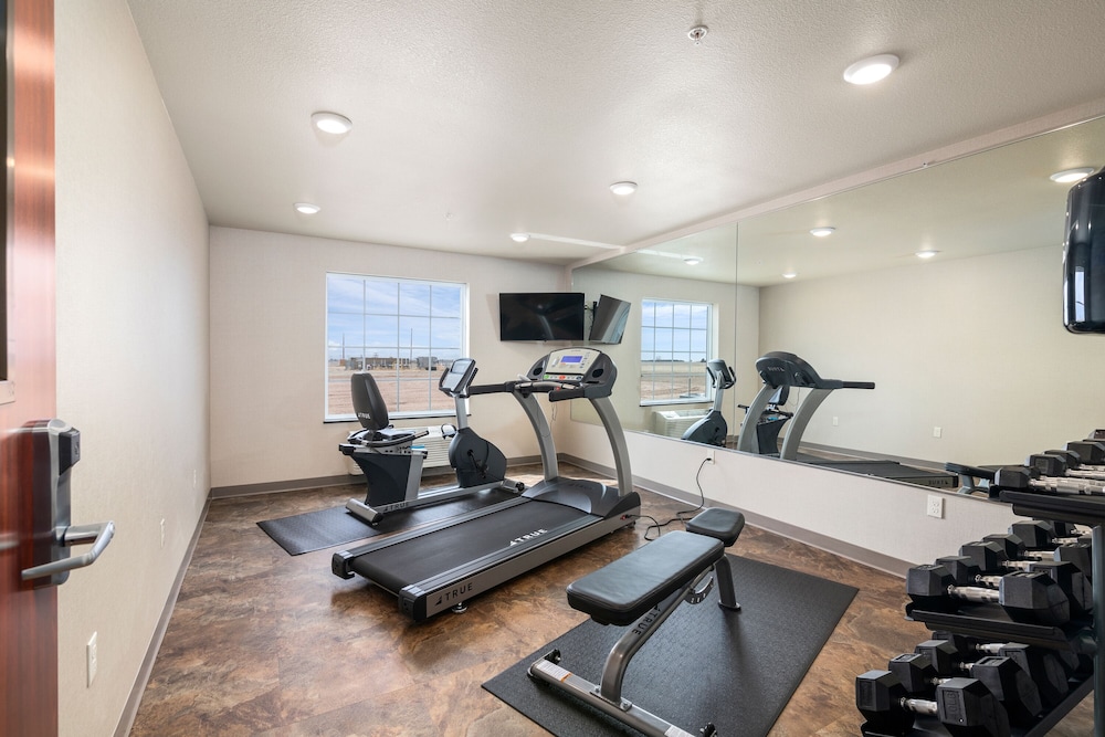 Cobblestone Inn & Suites Yuma - photo 61