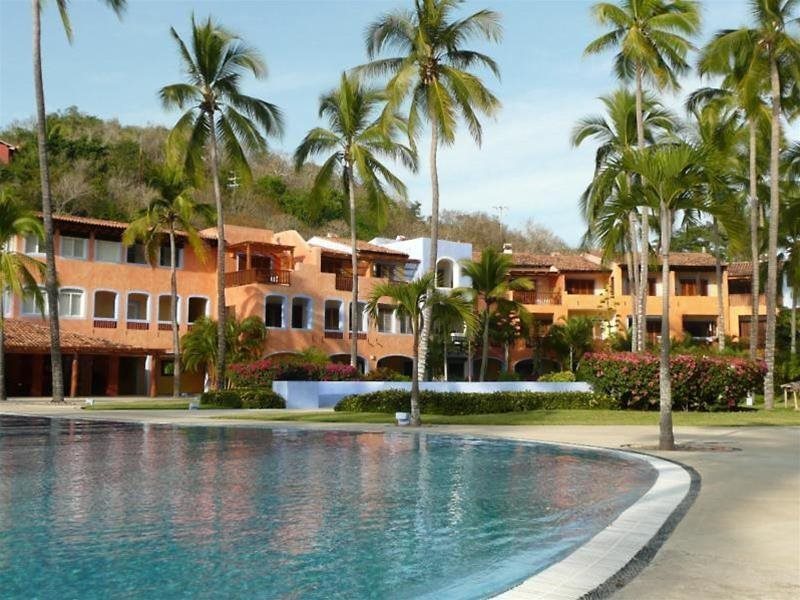El Careyes Club and Residences — 4-Star Luxury Hotel in Jalisco, Mexico