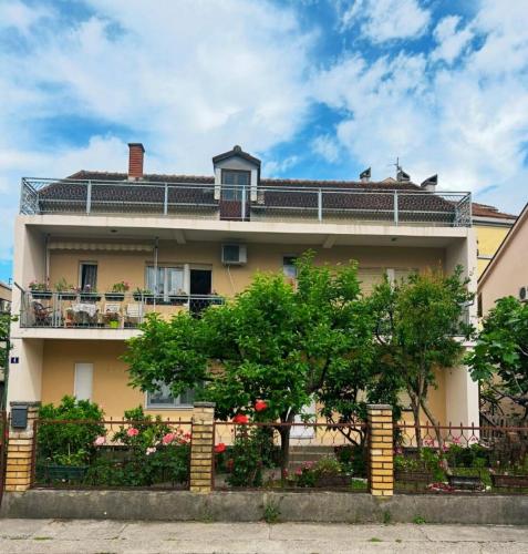 Prestige 4 in Podgorica, Montenegro