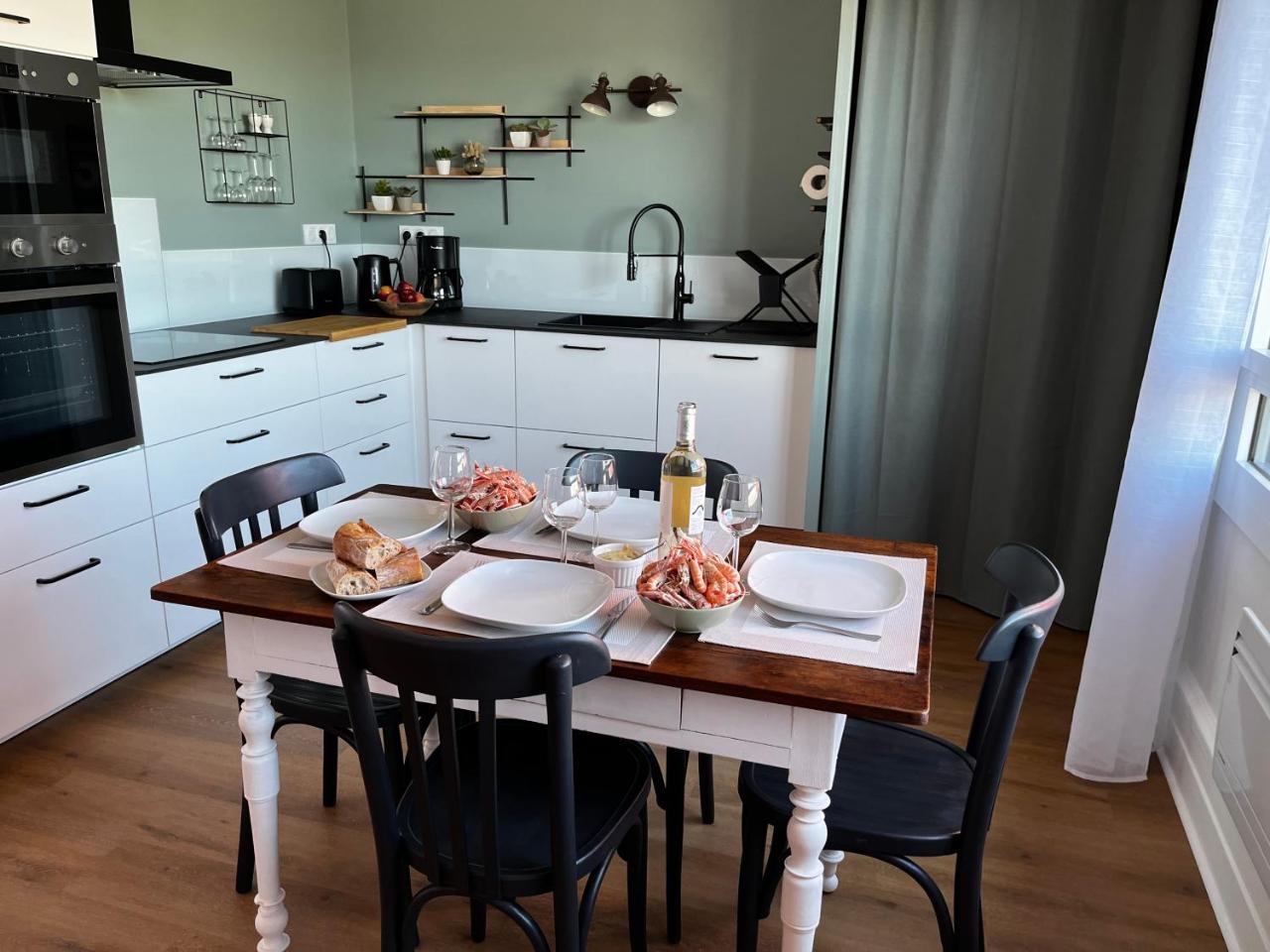 Lostendro Appartements Vue Port — Guilvinec
