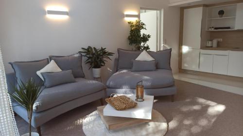 Petite Propriete de Prestige Entre Paris Et Disneyland - carbon neutral hotel in Unknown City