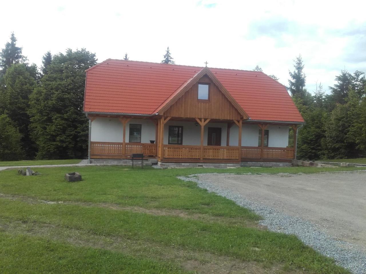 Koszikla Kulcsoshaz in Zetea, Romania