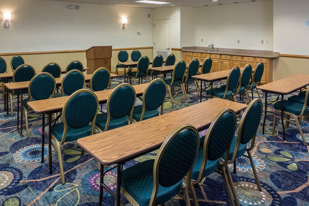 Holiday Inn Express Clermont by IHG - photo 31