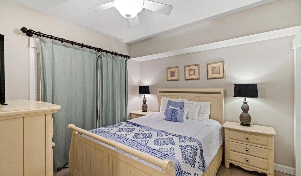 Grand Panama Beach Resort PET Friendly by Panhandle Getaways - photo 10