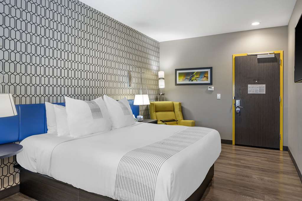 GLō Best Western Savannah Gateway I 95 - photo 15