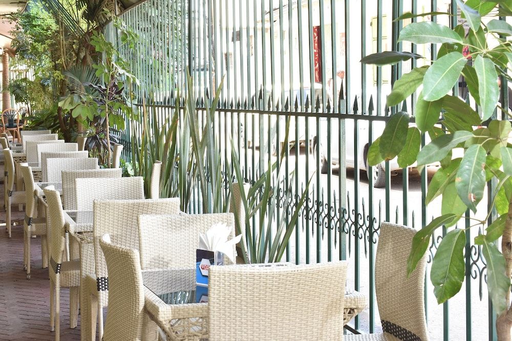 Plus 254 Hotel