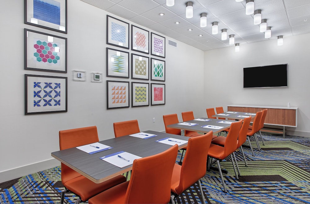 Holiday Inn Express La Grange Louisville Area Ne - photo 28