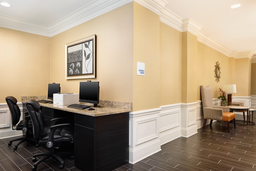 Holiday Inn Express & Suites Alpharetta Windward Parkway by IHG - photo 31
