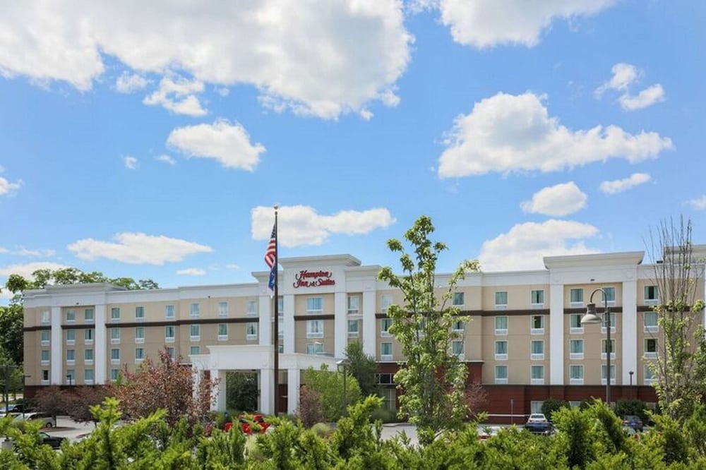 Hampton Inn & Suites Poughkeepsie - photo 55