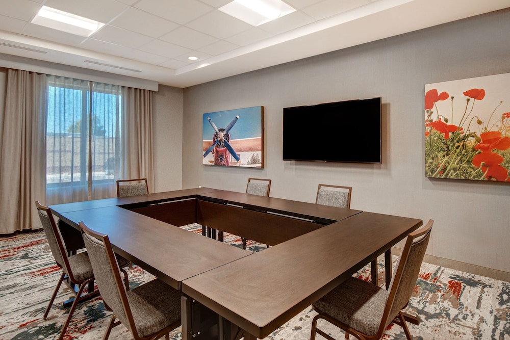 Fairfield by Marriott Inn & Suites Lancaster Palmdale - photo 34