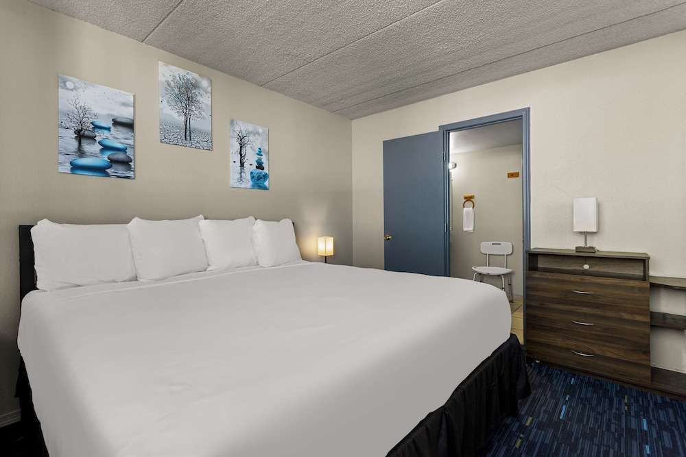Americas Best Value Inn Gallup - photo 17