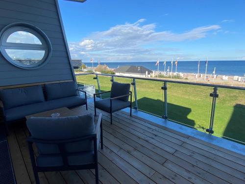 Flaggschiff Panorama Deck — 4-Star Luxury Hotel in Dahme, Germany