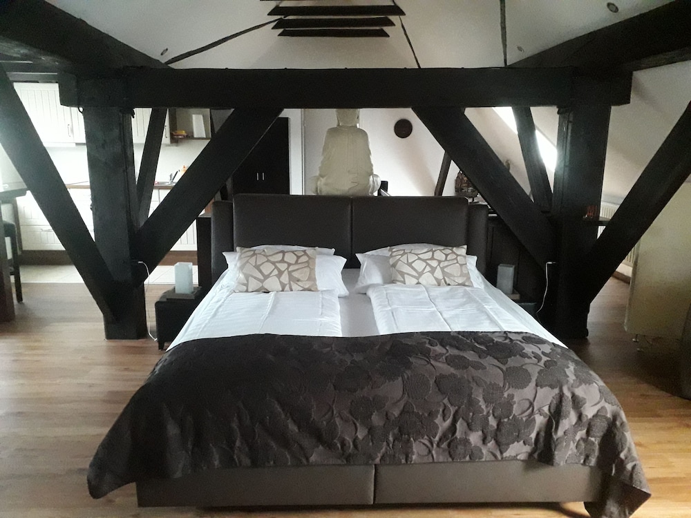 Zum alten Krug — hotel in Schillig
