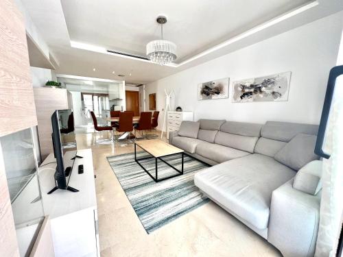 Fantastic apartment perfect location — 4-Star Luxury Hotel in Marbella, Spain