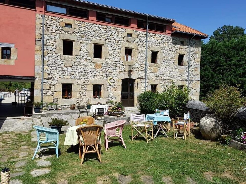 Hotel Rural Molino de Luna pet-friendly hotel Arija