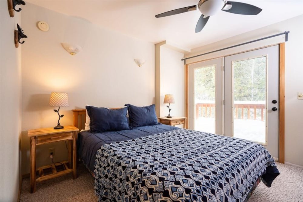 The Smitty Place by Casago McCall Donerightmanagement - photo 3
