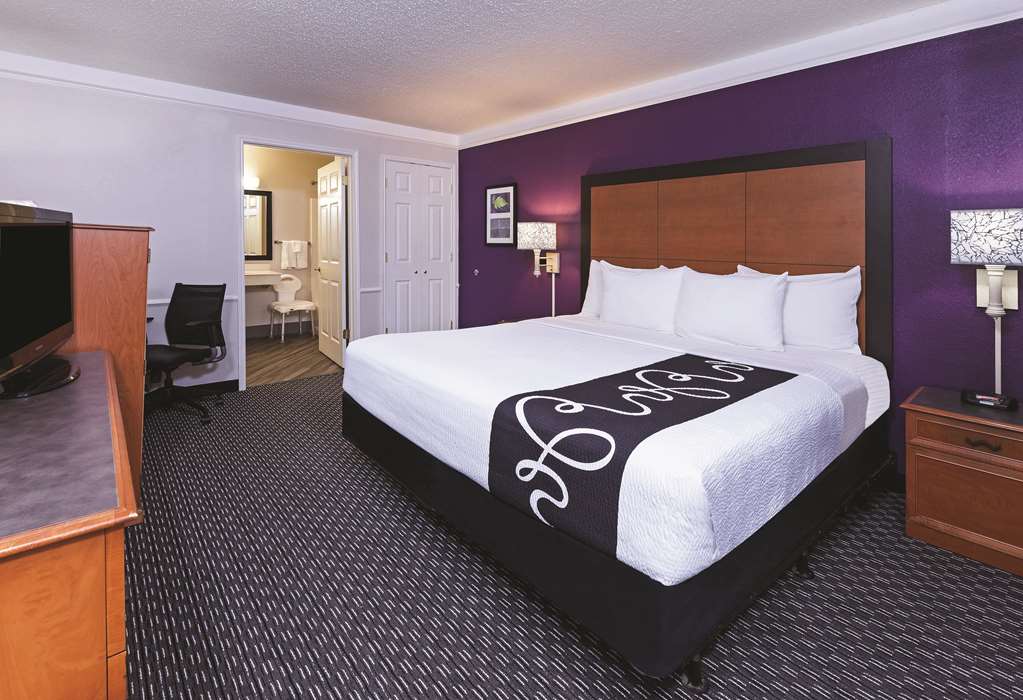 La Quinta Inn by Wyndham and Conference Center San Angelo - photo 17