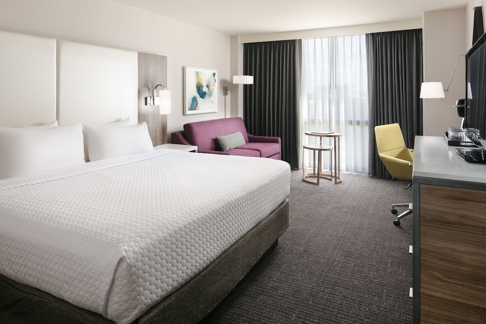 Crowne Plaza Dallas Market Ctr Love Field by IHG - photo 5
