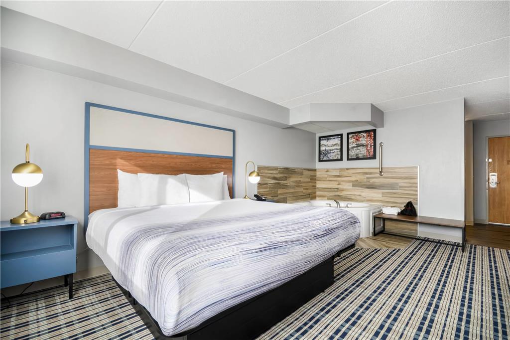 AmericInn by Wyndham Wausau - photo 29