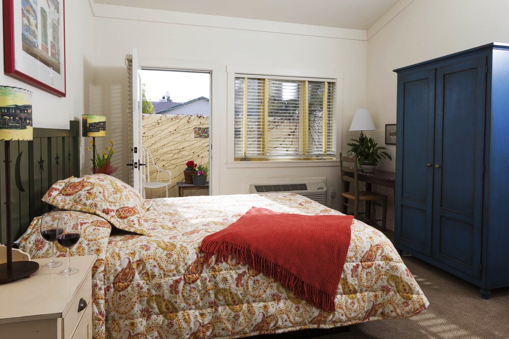 Sonoma Creek Inn - photo 3