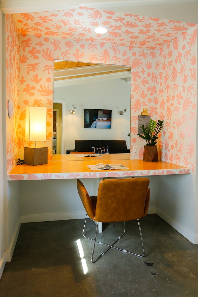 The Hotel Palms Courtyard - photo 46