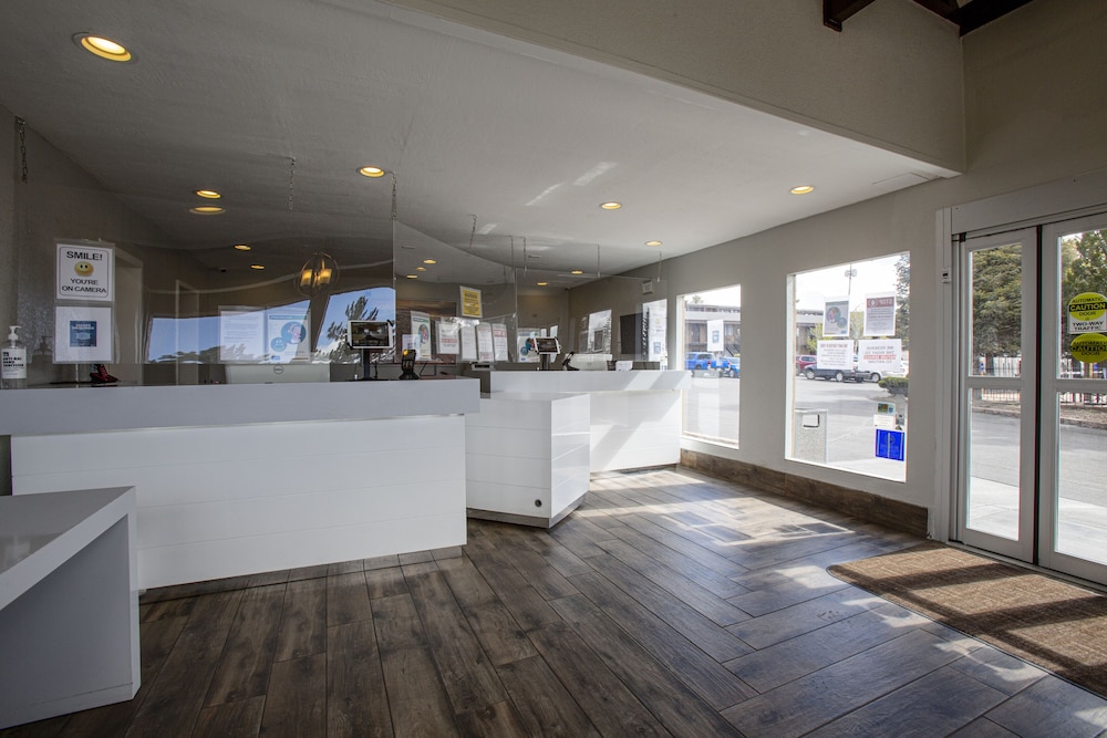 Hotel Aspen InnSuites Flagstaff Grand Canyon - photo 3