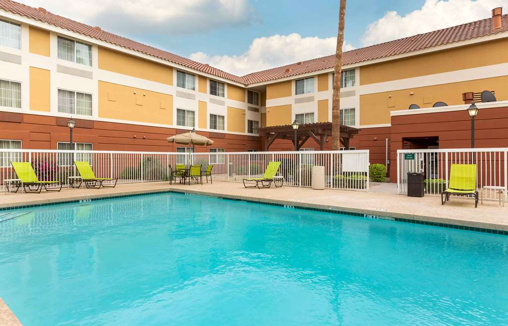 Extended Stay America Suites Phoenix Scottsdale - photo 32