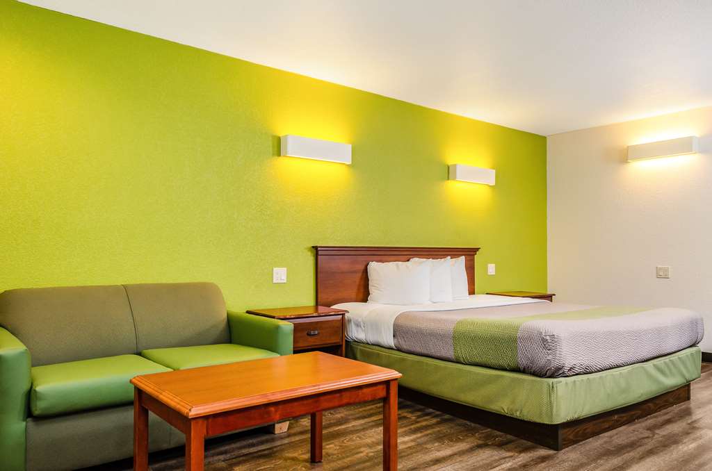 Motel 6 Oakdale CA - photo 16