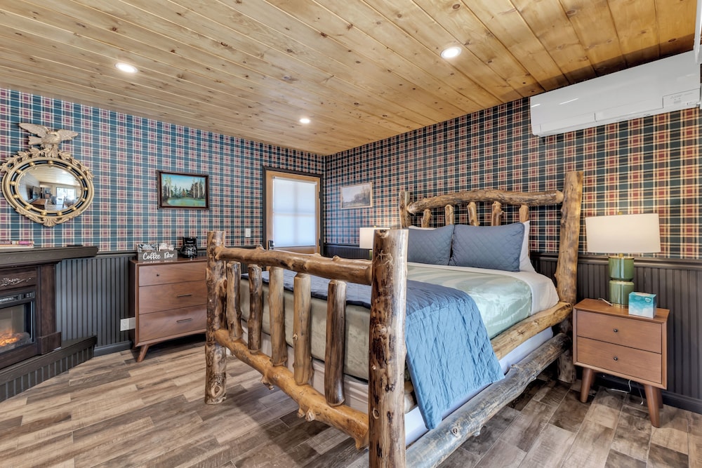 Idyllwild Inn - photo 65