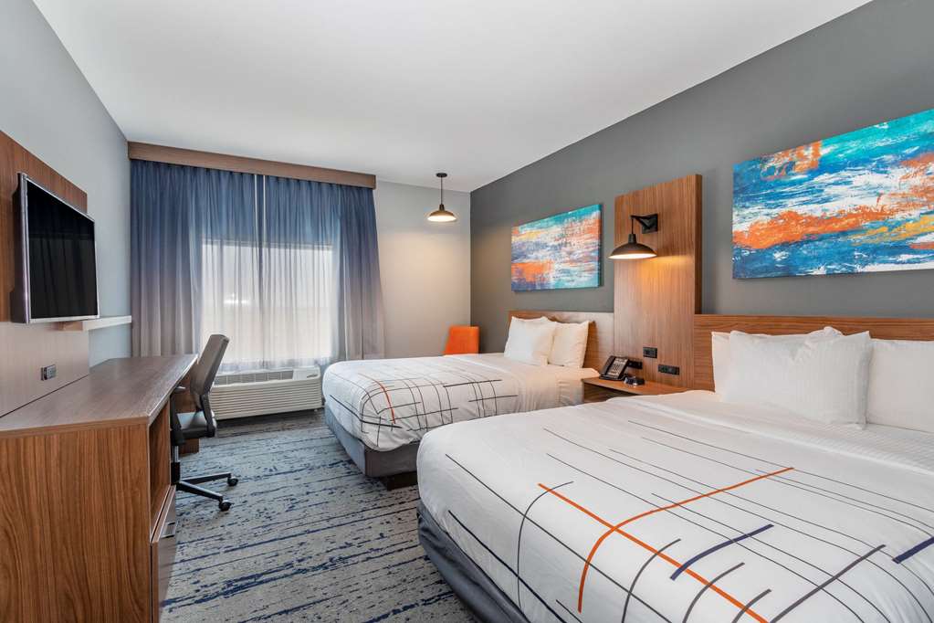 La Quinta Inn & Suites by Wyndham Limon - photo 26