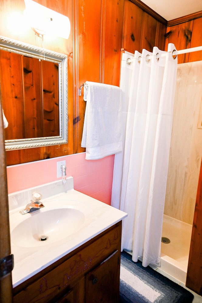 Lamplighter Resort - photo 7