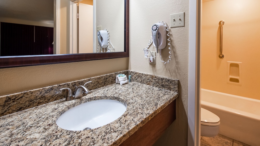 Osage Creek Lodge - photo 15