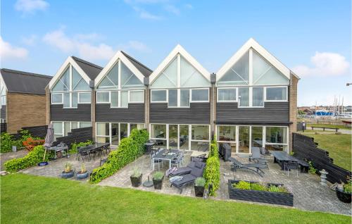Holiday Home Næsvej Assens — 4-Star Luxury Hotel in Assens, Denmark