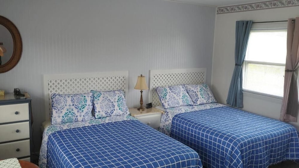 Midway Lodging - photo 8