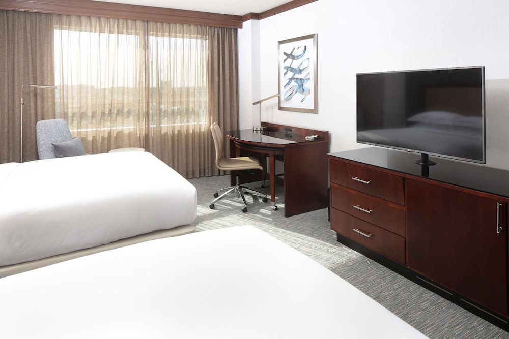 Hilton Minneapolis Bloomington - photo 40