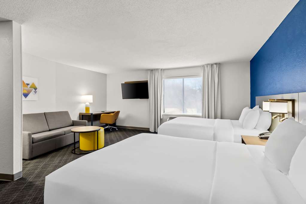 Comfort Suites Salem Roanoke I 81 - photo 24