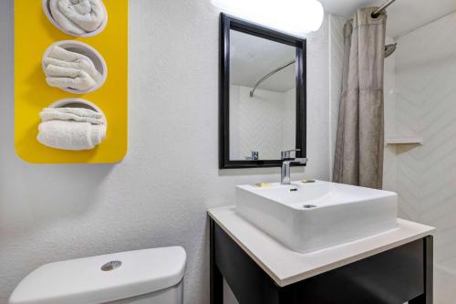 Shadeland Inn - photo 15