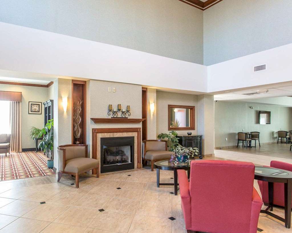 Comfort Inn & Suites Madisonville — hotel in Madisonville