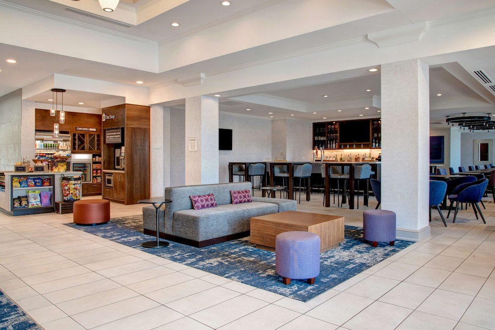 Hilton Garden Inn Kansas City - photo 43