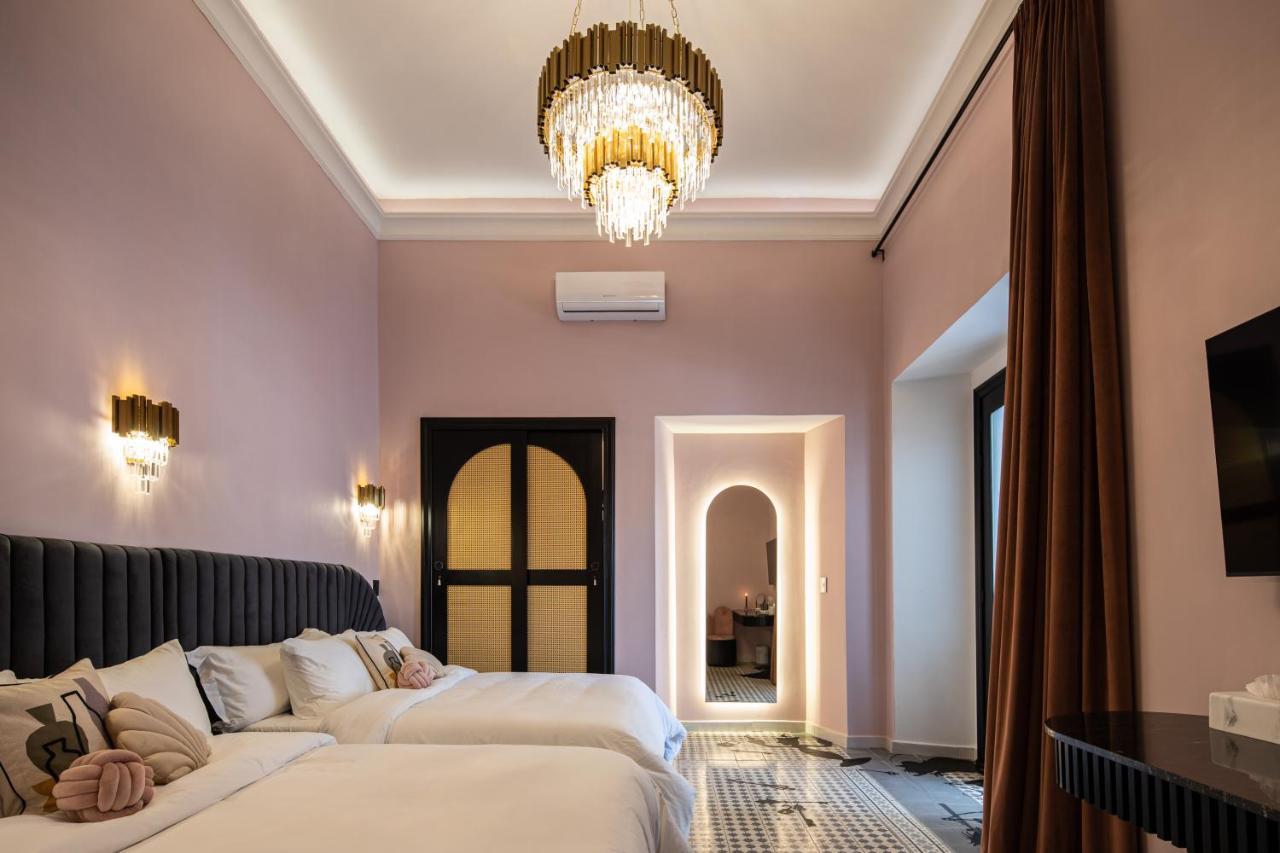 Holt Hotel De Mi Independencia Double Queen Room — Oaxaca