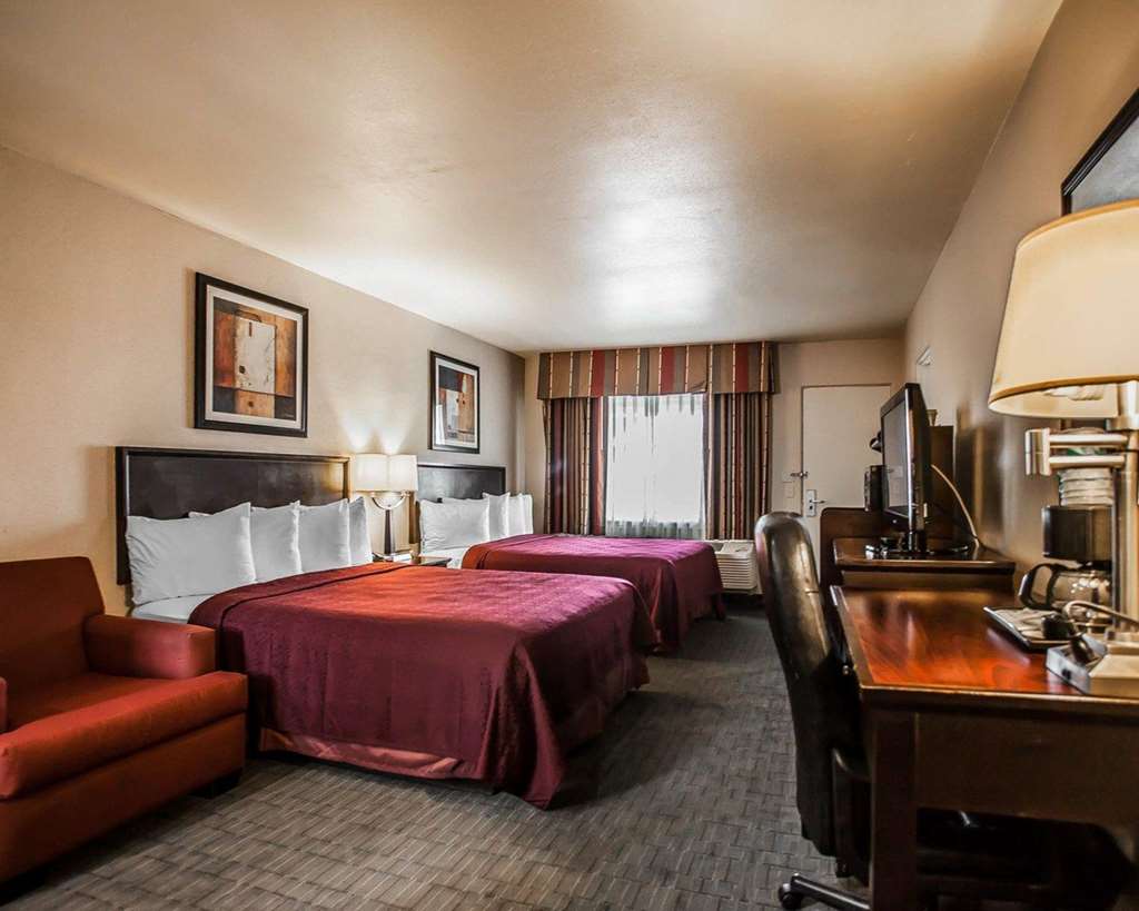 Quality Inn & Suites Anaheim At The Park - photo 28