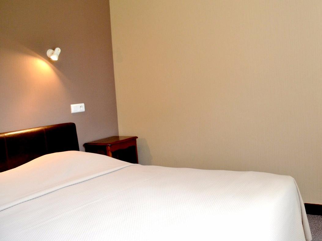 Logis Hôtel l’Evêché in Abbeville, France