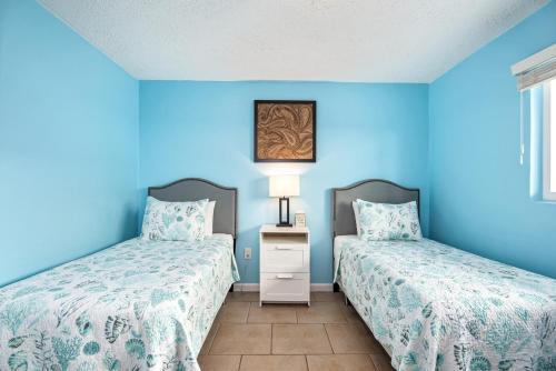 Island House — 4-Star Luxury Hotel in Englewood, United States