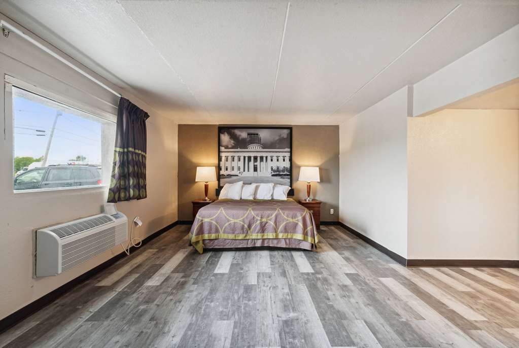 Super 8 by Wyndham Millbury Toledo - photo 38