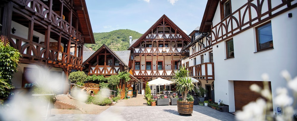 Weinhaus Lenz - carbon neutral hotel in Bruttig-Fankel