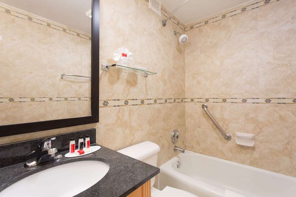 Days Inn by Wyndham Washington DC Connecticut Avenue - photo 22