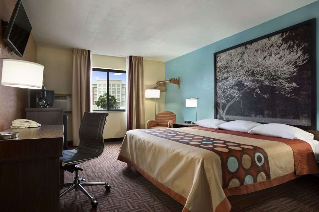 Super 8 by Wyndham Mt. Vernon IL - photo 5