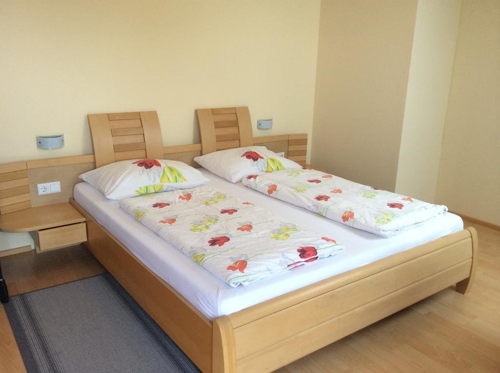 Zweytick Gästezimmer Weingut — hotel in Ratsch An Der Weinstrasse