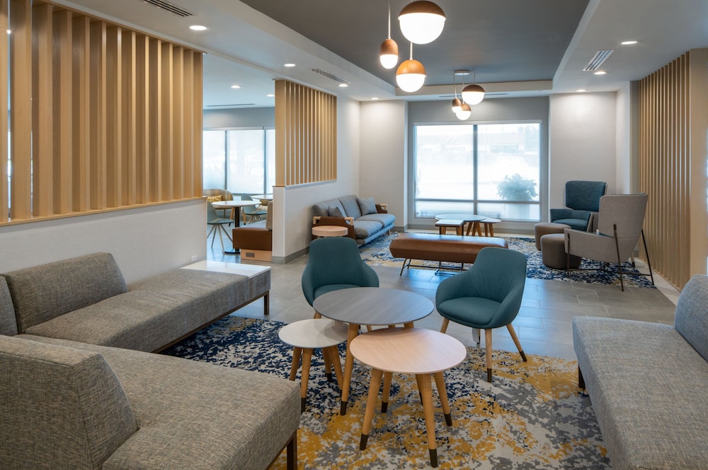 TownePlace Suites by Marriott Pensacola West I 10 - photo 18